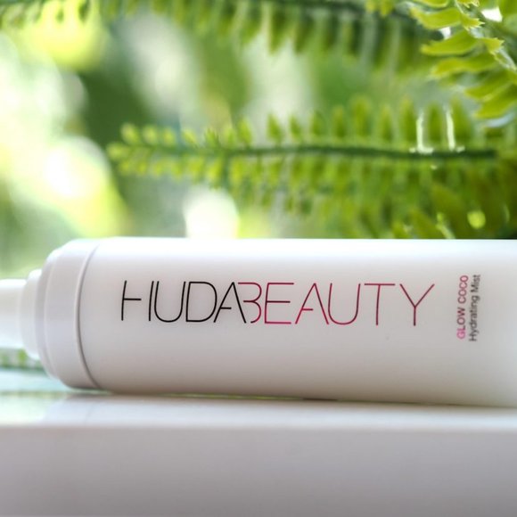 🔥3/$30 NIB HUDA BEAUTY Glow Coco Hydrating Mist Full Size 100mL - Picture 2 of 16